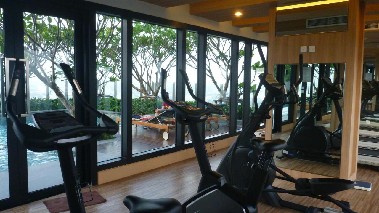 The Airport Courtyard Suvarnabhumi Airport Bangkok Exterior photo The gym at the 39th floor