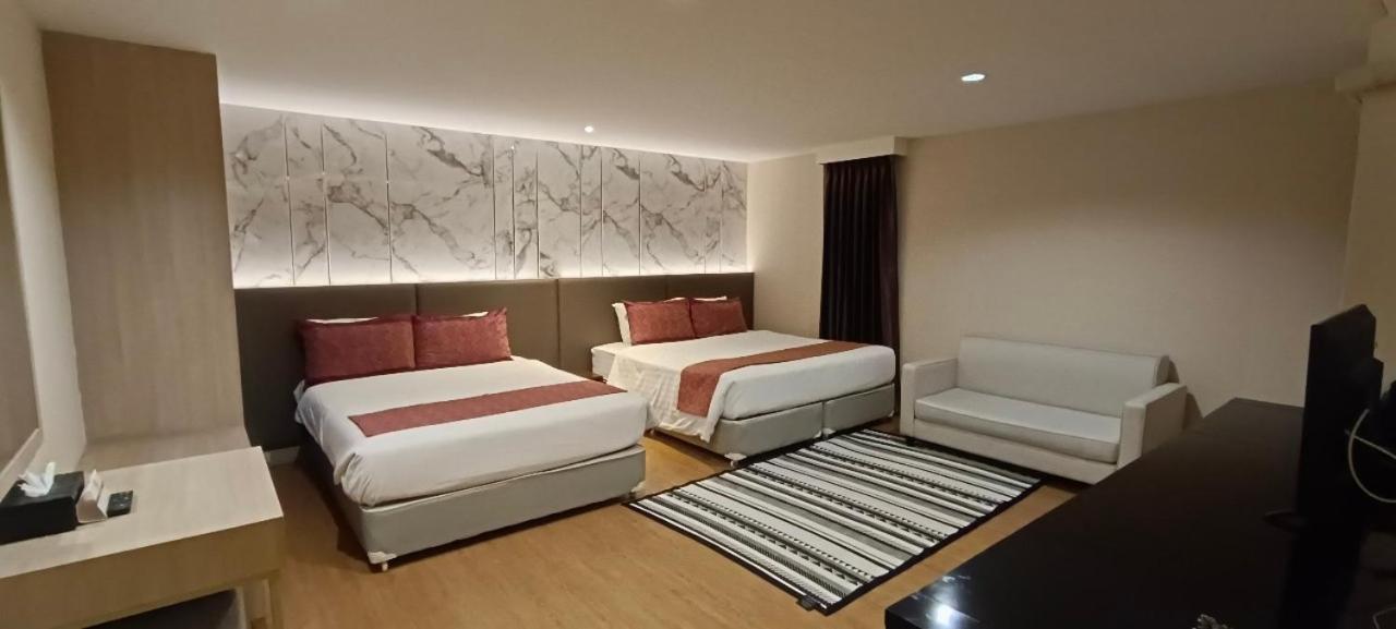 The Airport Courtyard Suvarnabhumi Airport Bangkok Exterior photo Deluxe Room